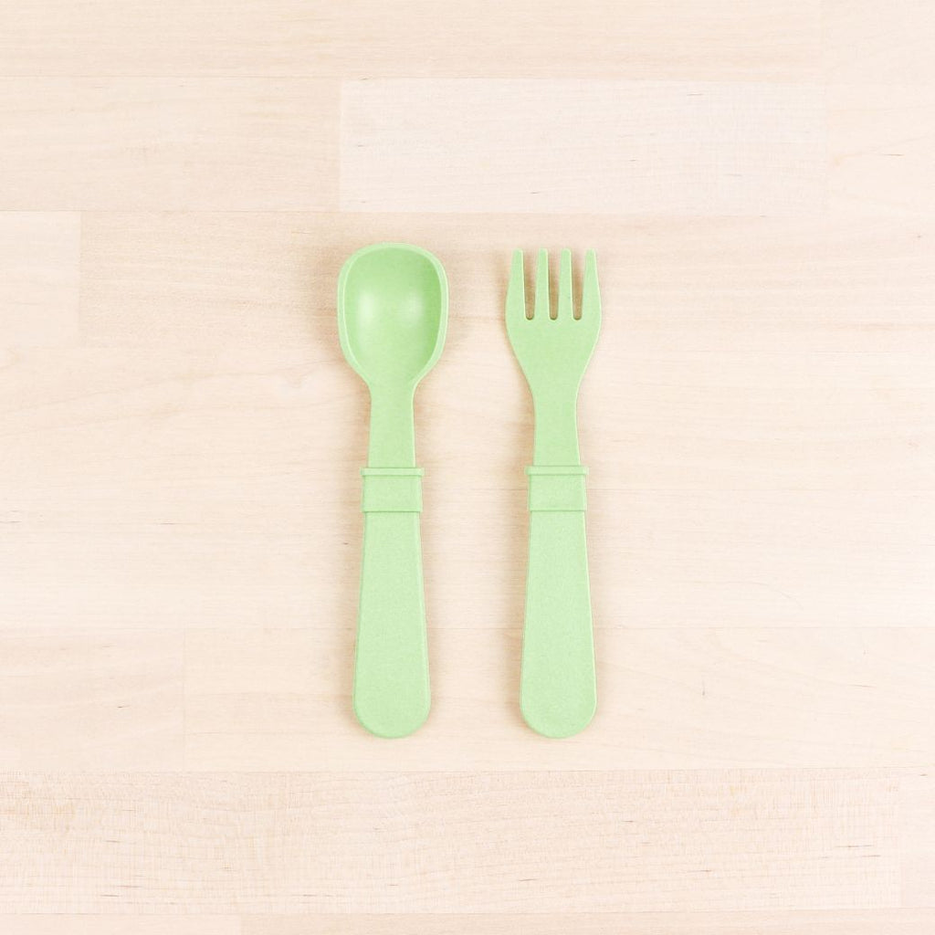 leaf Replay spoon and fork set made out of recycled plastic   Mikki and Me Kids