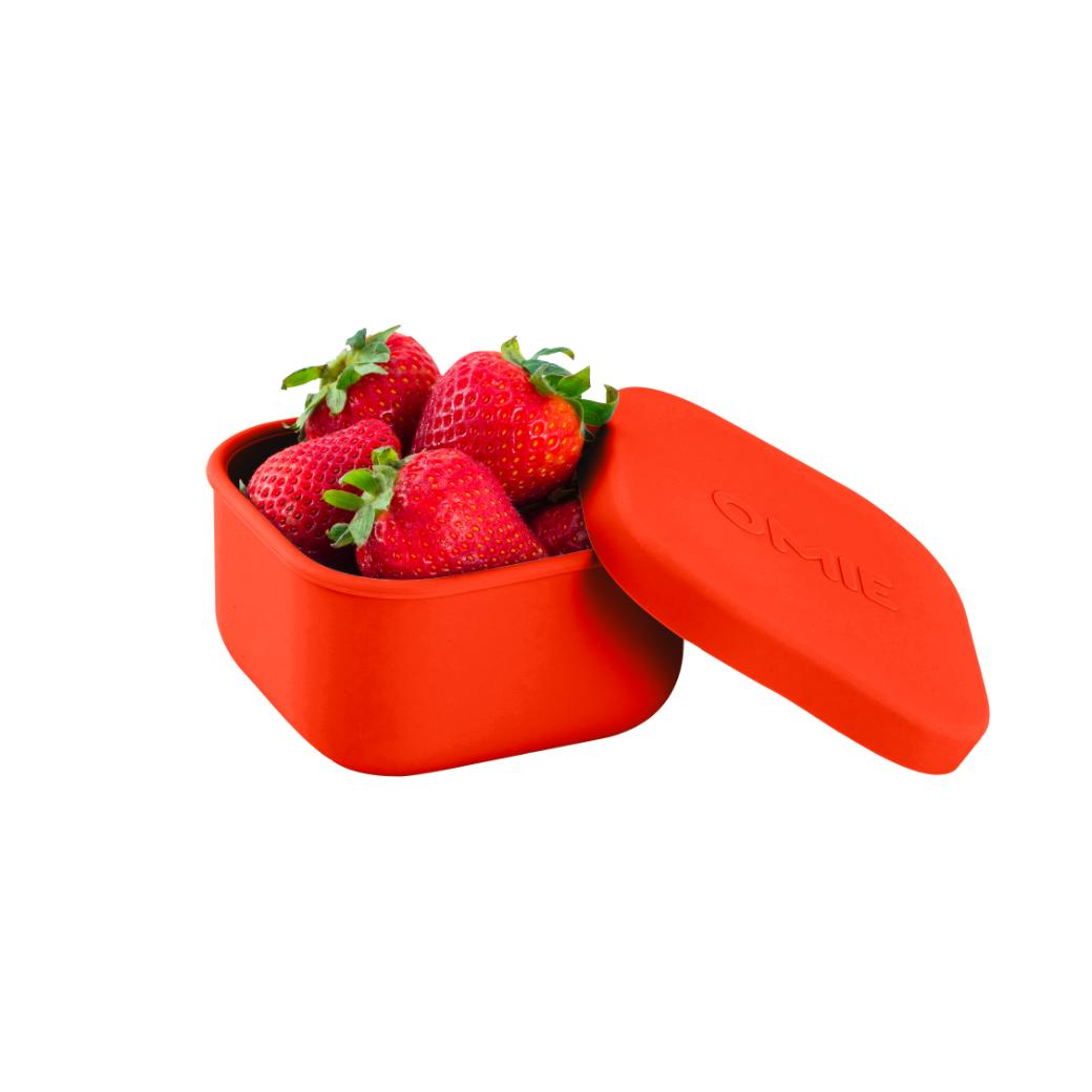 OmieSnack silicone snack container