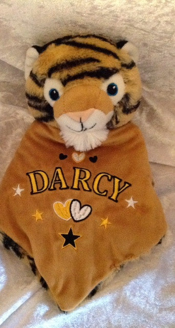 Personalised embroidered keepsake comforters, able to have a name, birthday, weight sewn onto the comforter. Great baby gift. - Mikki and Me Kids