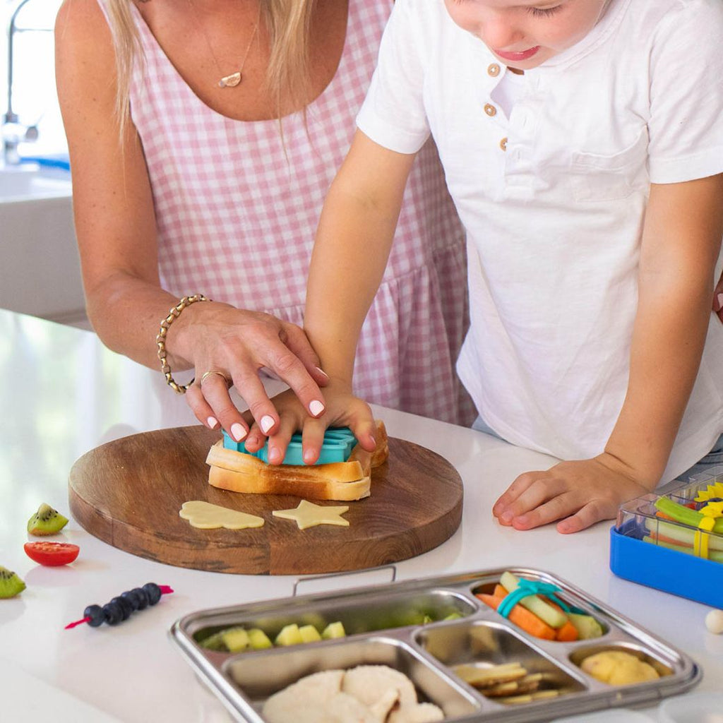 bento box fun with sandwich cutters - Mikki and Me Kids