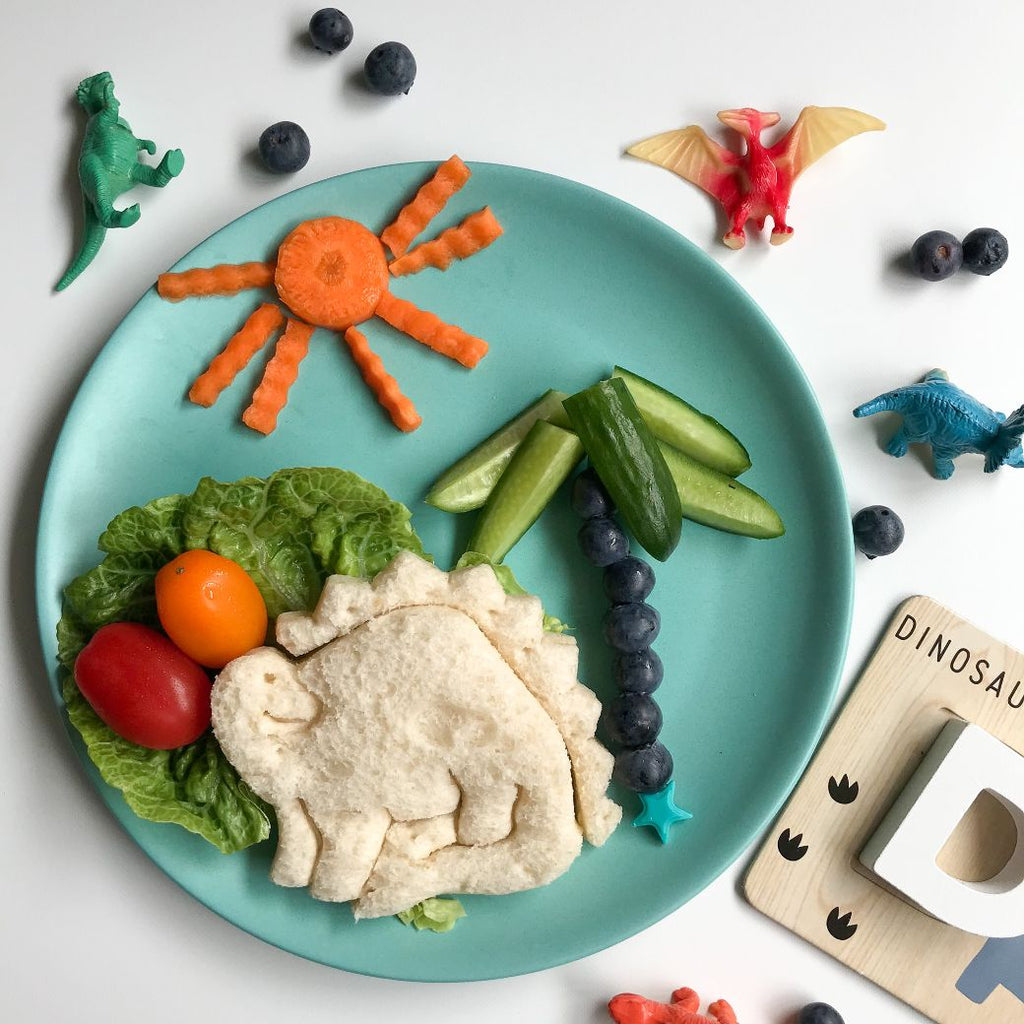 lunch punch dinosaur sandwich cutters - Mikki and Me Kids