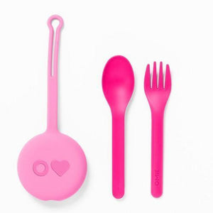 pink omie cutlery set for kids at school | Mikki and Me