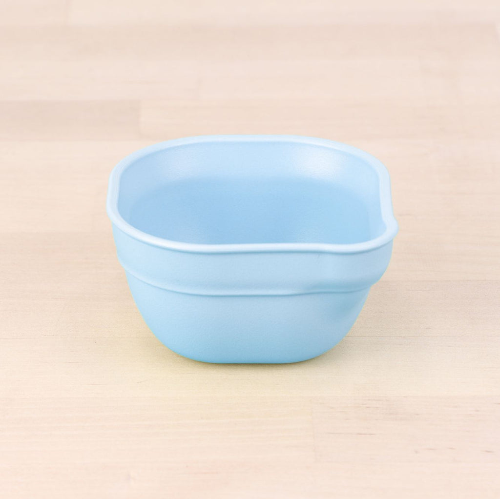 ice blue replay dip and pour bowls made out of recycled plastic - Mikki and Me Kids