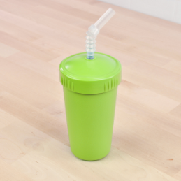 green replay straw cup with reusable straw made out of recycled plastic - Mikki and Me Kids